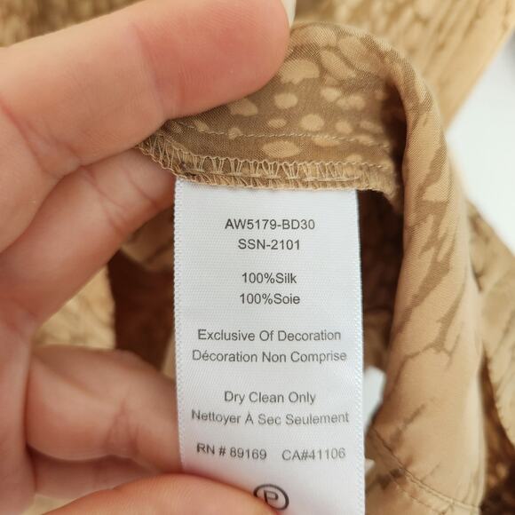 ATM Anthony Thomas Melillo Silk T Shirt XS Tan Casual Minimalist Lightweight - Picture 4 of 7